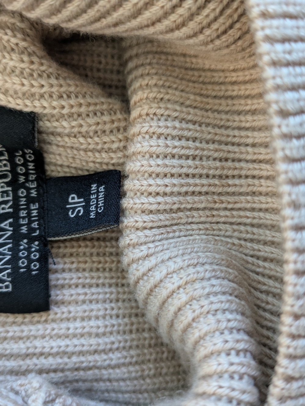 Banana Republic Merino Wool Mock Neck Sweater Dress Beige Size S - Picture 4 of 7